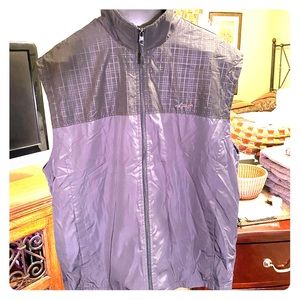 Greg Norman Polyester Waterproof Golf Vest Size M